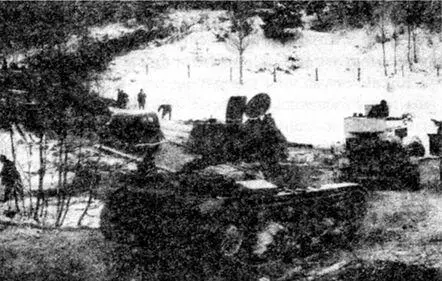 На фронтовой дороге танки Т26 обр 1933го и 1939 г Карельский перешеек - фото 40