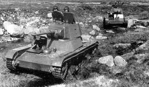 Танки Т26 в дозоре на острове Кильдин 1942 год Последние указания перед - фото 172