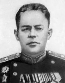 Член Военного совета 4й гвардейской танковой армии генерал ВГ Гуляев Города - фото 53