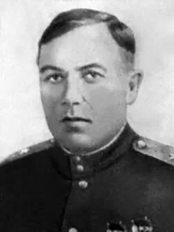 Начальник штаба 5й гвардейской танковой армии генерал ВН Баскаков Не успел - фото 68