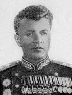 Член Военного совета 6й гвардейской танковой армии генерал ГЛ Туманян - фото 70