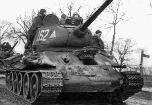 Танк Т3485 2й гв танковой армии на подступах к Штеттину Февраль 1945 г У - фото 20