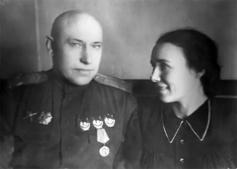 Последний снимок командира 872го ШАП бывшего полярного летчика Николая - фото 15