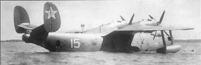 Бе6 на войсковых испытаниях Серийная летающая лодка Бе6 Спуск Бе6 на - фото 10