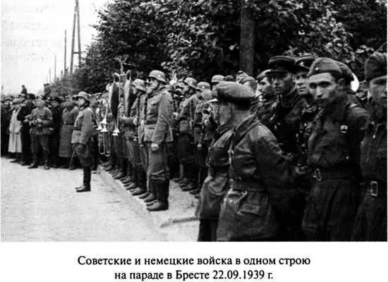 Более серьезный конфликт произошел в районе Львова где подразделения 24й - фото 16