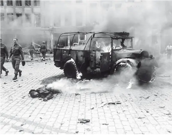 Мальчикжертва V2 Антверпен 1944 год Война механизмов Robot Blitz - фото 30