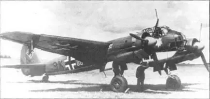 Немецкий бомбардировщик Юнкерс Ju 88A4 Эскадрильи пикирующих бомбардировщиков - фото 12