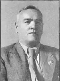 В М Петляков Первый экземпляр истребителя 100 на козелках Задача - фото 5