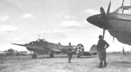 Перед боевым вылетом Взлет группы пикирующих бомбардировщиков Многие - фото 50