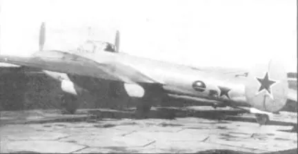 Бомбардировщик Пе2М из малой серии так и не принятой ВВС В связи с введением - фото 67