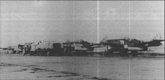 Два снимка Me 262 из состава Командо Новотного На следующий день пилоты - фото 73