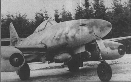Истребительбомбардировщик Me 262А2а из 1 KG 51 Me 262Ala из KG54 - фото 74