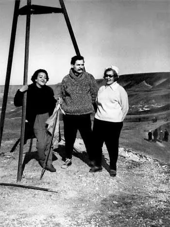Кисловодск 1965 г С А Я Яшиным и Г С Грицаенко Не боюсь что ты меня - фото 33
