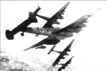 Истребителям Bf 110G2 приходилось действовать днем Bf 110G2 из эскадры NJG - фото 69