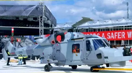 Новейший морской вертолет Аугуста Вестланд AW159 Линкс Вайлдкэт - фото 67