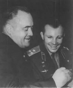 Почти 46 лет прошло с момента Великого мирового исторического события полёта - фото 72