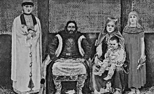 Семья купца в XVII в Художник А Рябушкин В 1890 г Справочная книжка - фото 146