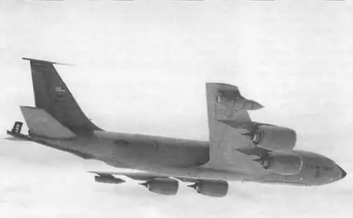 В августе 1954 г ВВС США объявили о намерении закупить большое количество - фото 416
