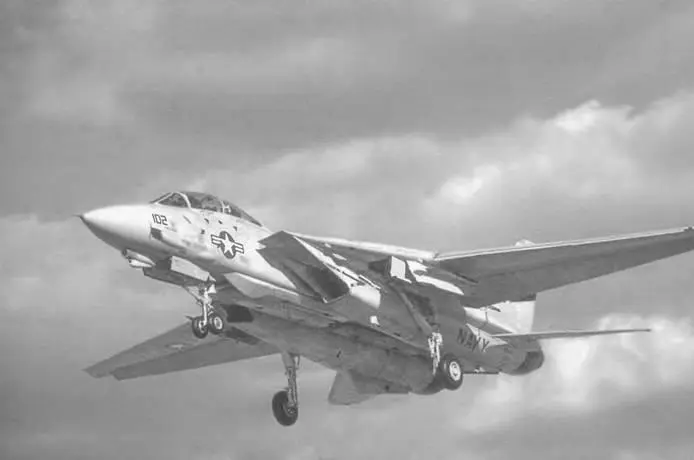 Было создано несколько модификаций Самолет F14A первая модификация - фото 462