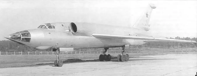 Опытный самолет 98 Одновременно ОКБ Микулина и Добрынина на основании их - фото 53