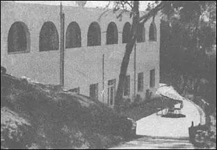 Церковь Всех Религий Братства Самопознания в СанДиего Калифорния В 1949 - фото 49