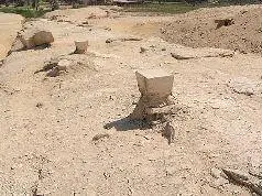 Рис 70 Дорога в Абусире Столбики посреди дороги явно выполняют роль - фото 71