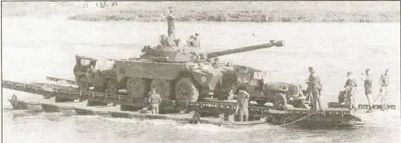 Характеристики БРМ АМХ10RC Колесная формула 6x6 Боевая масса кг 15880 Масса - фото 161