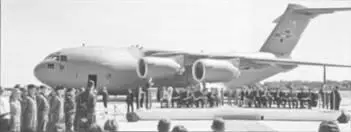 14 июляна заводе компании Boeing в Лонг Бич штат Калифорния состоялась - фото 13