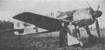 Новая модификация фоккера Fw 190А4 в составе IJG 1 1943 г Голландия - фото 101