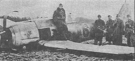 Следующей модификацией стал Fw 190А7 обозначивший дальнейшее увеличение - фото 130