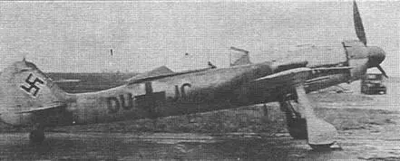 Прототип серийных длиноносых фоккеров Fw 190V53 переделанный из Fw 190 А8 - фото 144