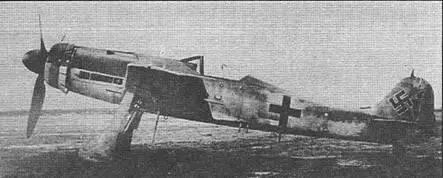 Fw 190V56 прототип серийного Fw 190D11 Жидкостный радиатор располагался - фото 146