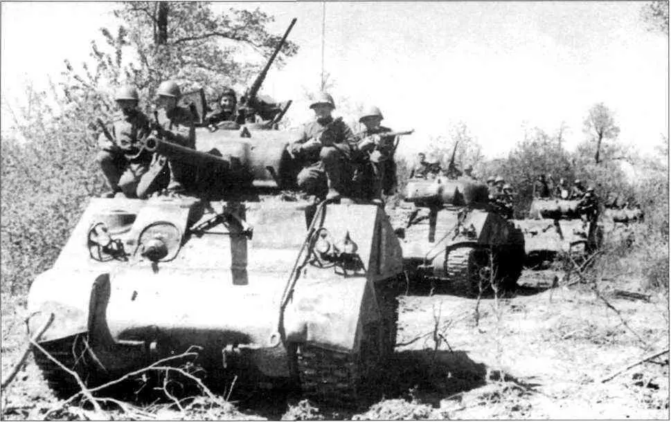 Колонна танков М4А2 Шерман 5я гвардейская танковая армия май 1944 г - фото 34