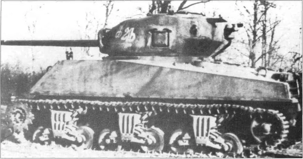 М4А276 Шерман 64й гвардейский танковый полк 2го Белорусского фронта - фото 43