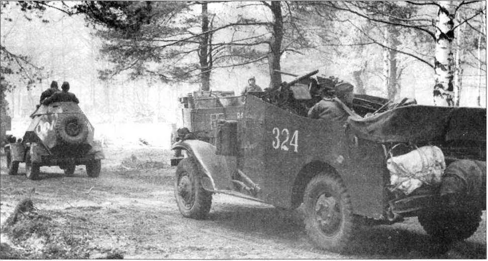 Бронетранспортёр МЗА1 Скаут кар 1й Украинский фронт Германия апрель 1945 - фото 76