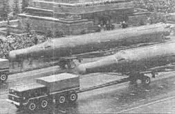 Р36 с тяжелой БЧ на параде Разработка Р36 начата в ОКБ586 с 1966 года - фото 36