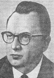 СЕРГЕЙ ИЗОТОВ родился в 1917 году После окончания в 1941 году Ленинградского - фото 46