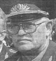ИГОРЬ СЕРГЕЕВ родился в 1938 году С 1960 года после окончания Черноморского - фото 81