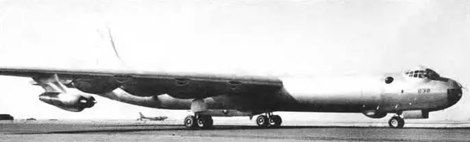 RВ36Н переоборудованный в носитель крылатой ракеты Раскл В 1949 г самолет - фото 28