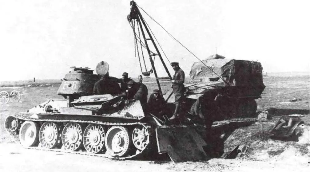 Трофейный немецкий бронетранспортёр SdKfz251 переделанный советскими - фото 72