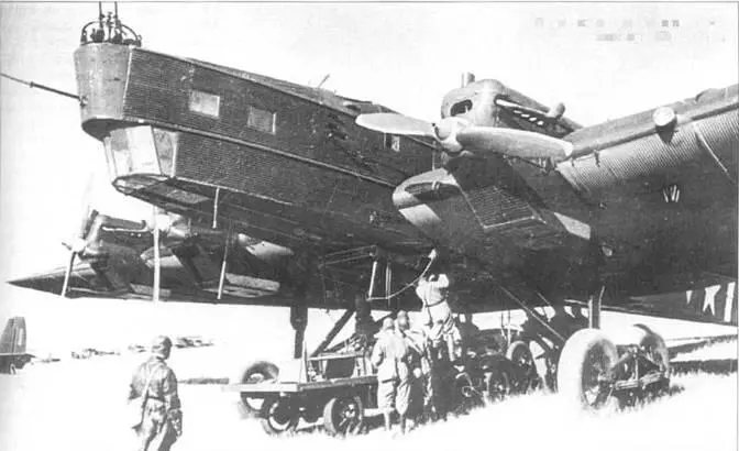 Подвеска автомобиля под ТБ3 маневры КВО 1935 г Во время маневров 1935 г - фото 104