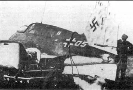 Me 163В0 V45 этот самолёт позже был снабжён оружием Ягерфауст - фото 48
