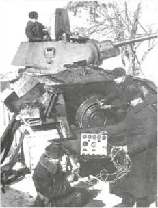 Ремонт танков Т34 в полевых условиях в годы Великой Отечественной войны - фото 7