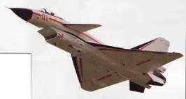Первый прототип вверху серийный J10B слева и четвертый опытный J10A - фото 75