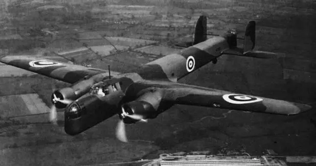 Авиация Великобритании во второй мировой войне Бомбардировщики Часть I - фото 127