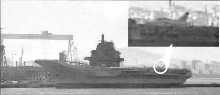 Фотография J10 на палубе Варяга сам Варяг сейчас введен в сухой док - фото 39