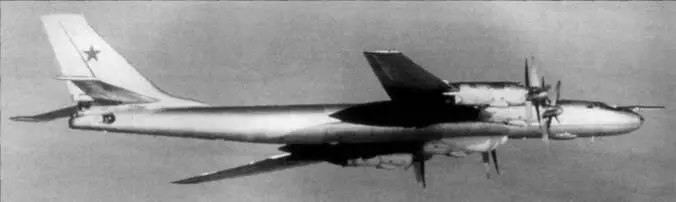 Ту142 над Северной Атлантикой Подверглась модернизации и силовая установка - фото 10