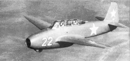 Опытная спарка УТИ Як17РД10 бортовой номер красный Май 1947 г - фото 25