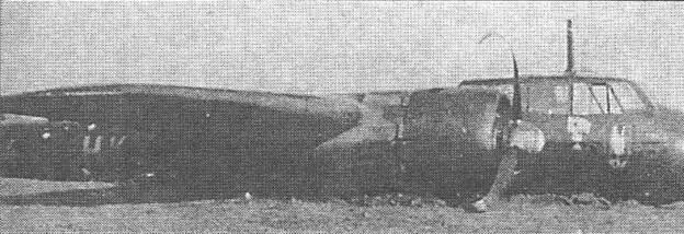 Подбитый оборонительным огнем бомбардировщиков Do 17Z10 лето 1941 г Do - фото 65