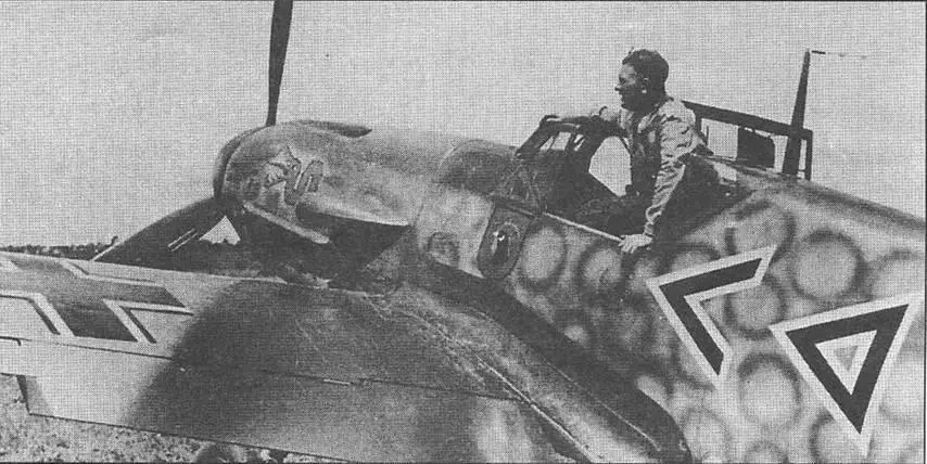 Bf 109F2 командира IIJG 3 капитана фон Гана С драконом эмблемой той же - фото 111